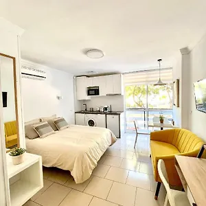 Apartamento Parque De La Paloma A Metros Del Mar, Benalmádena
